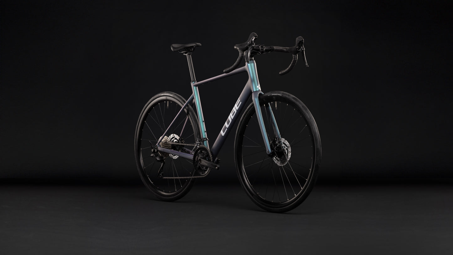Cube Attain Race smaragdgrey´n´white 2027