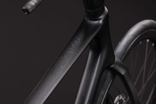 CUBE Attain C:62 Race Rennrad 2027, Antrieb und Schaltung