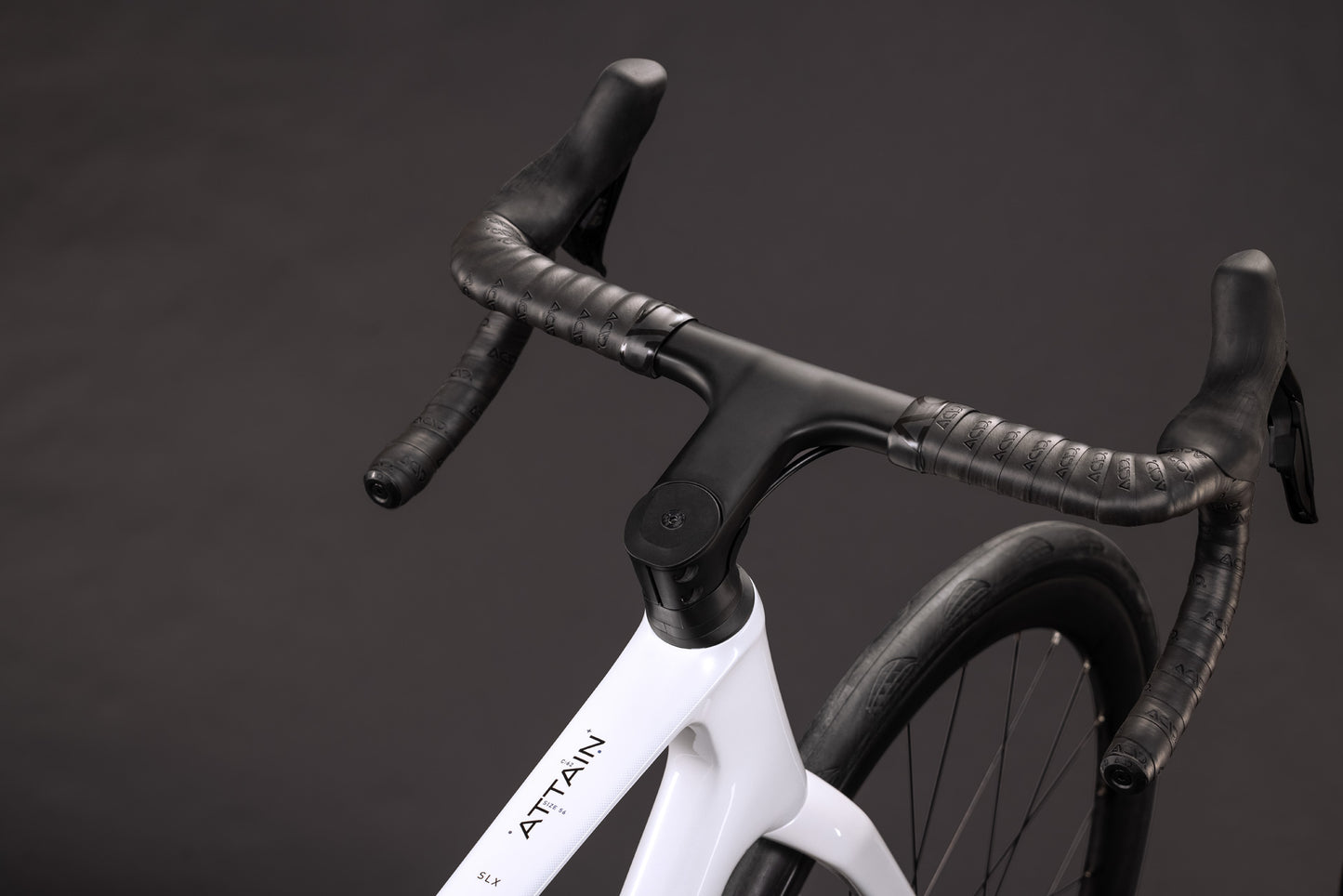 Cube Attain C:62 SLX metallicwhite´n´black 2027