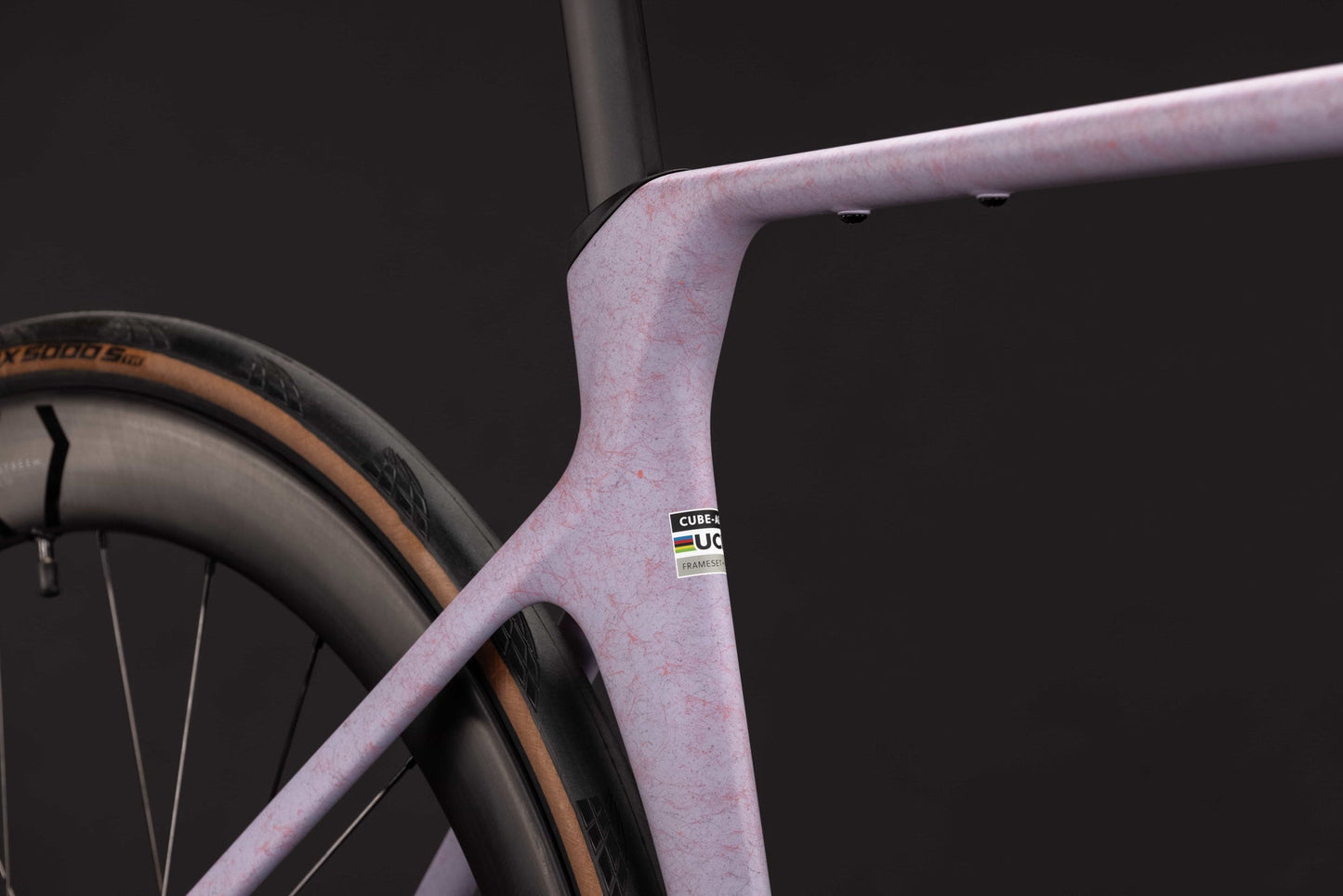 Cube Agree C:62 Race lilacfibre´n´black 2027