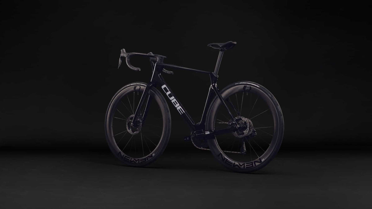 Cube Agree C:62 SLT blackpearl´n´switchwhite 2027