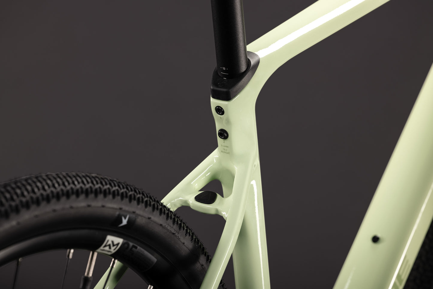Cube Nuroad Race lindgreen´n´matcha 2027