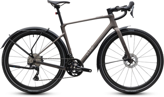 CUBE Nuroad C:62 Pro FE Gravelbike 2027 in cedar und stone, Seitenansicht