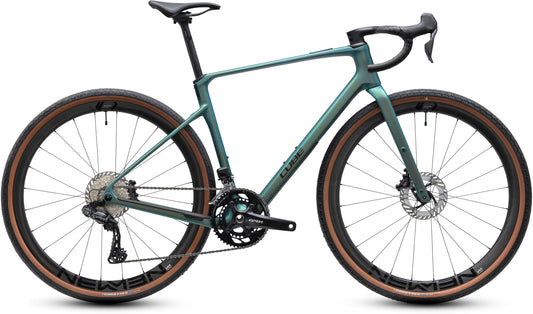 CUBE Nuroad C:62 Race Gravelbike 2027 in jungali und black, Seitenansicht