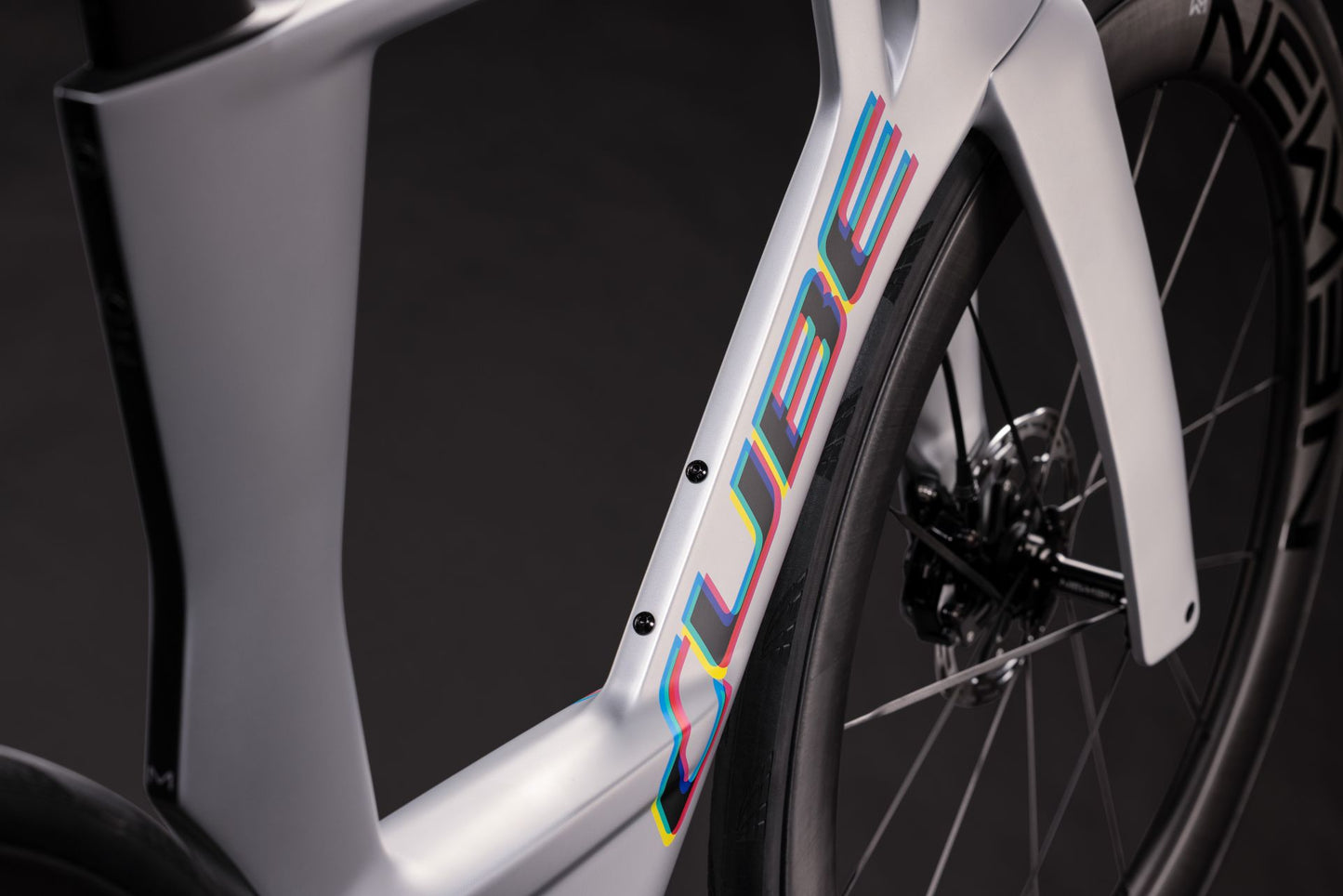 Cube Aerium C:68X SLX spaceship´n´cmyk 2027
