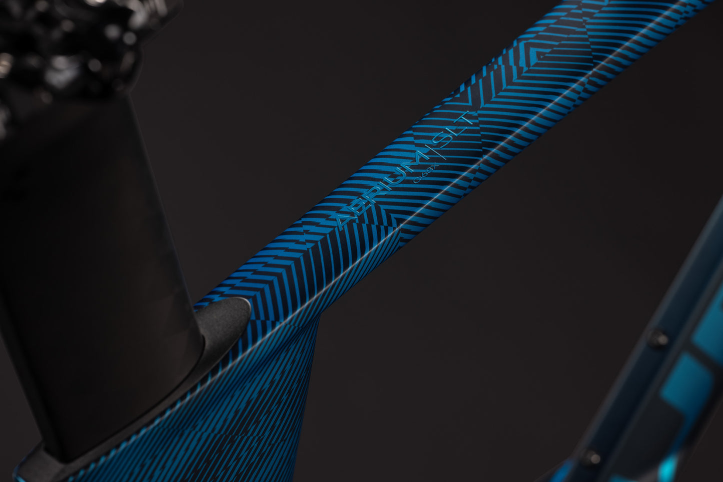 Cube Aerium C:68X Frameset liquidbluegrid´n´chrome 2027