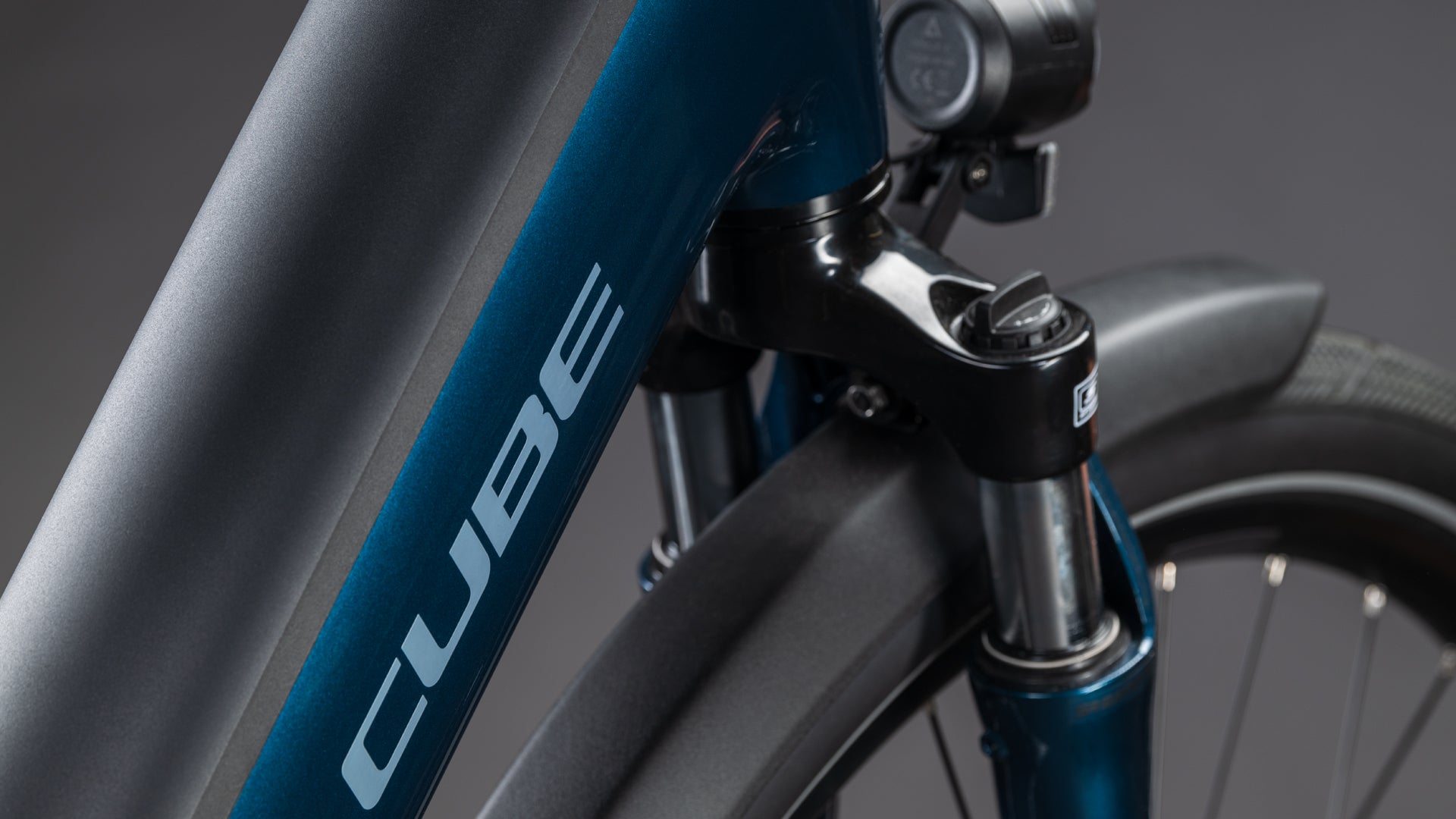 Produktbild: Cube Supreme RT Hybrid Comfort EX 600 nautica´n´prism, Detailaufnahme 02