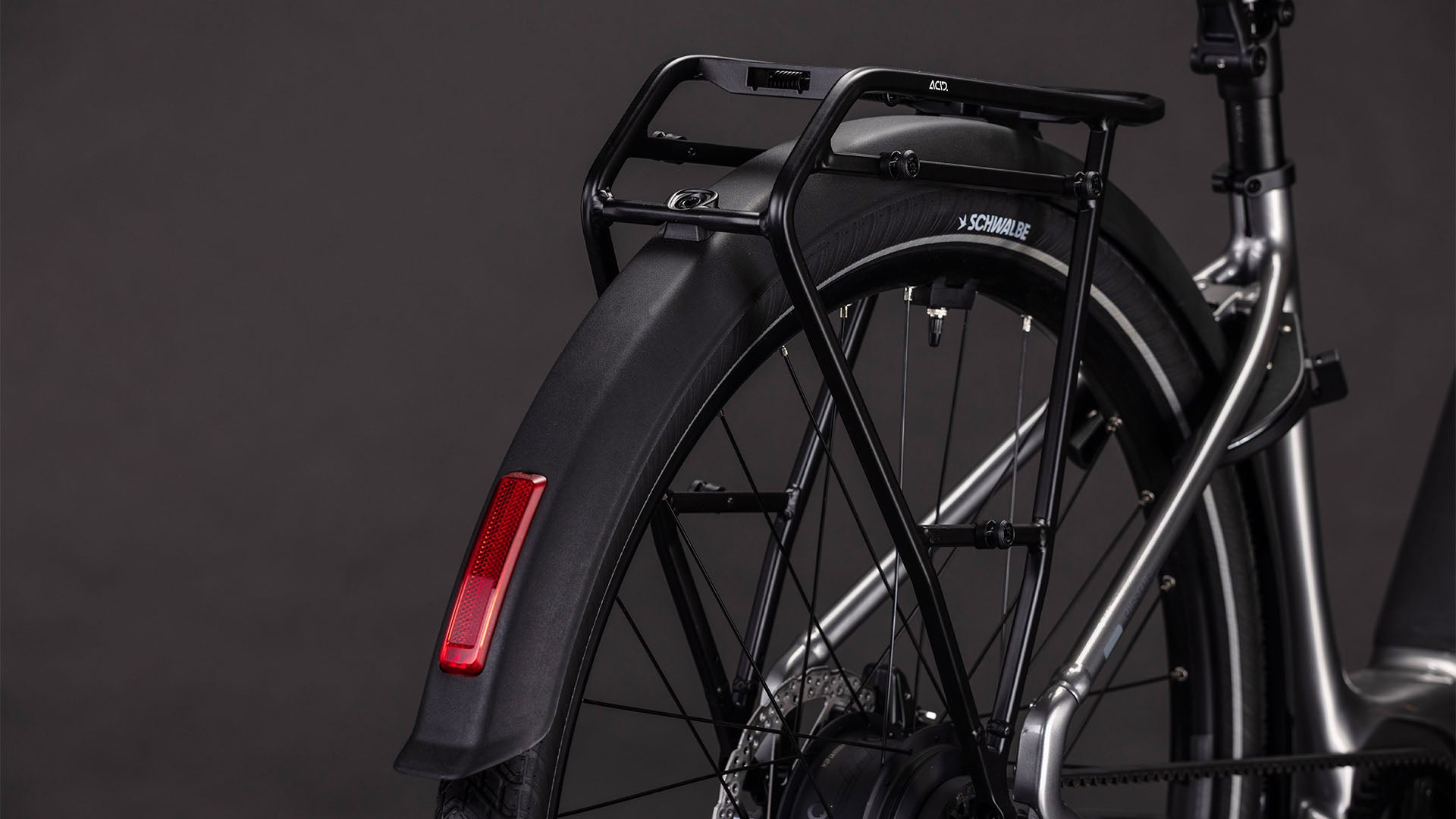 Produktbild: Cube Supreme Hybrid Deluxe Pro 600 quicksilver´n´grey, Detailaufnahme 03