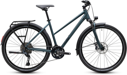 CUBE Nature SLX FE Trapeze Trekkingrad 2027 in indigometallic und black, Seitenansicht