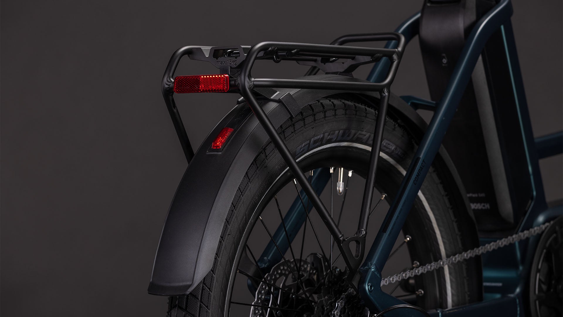 Produktbild: Cube Compact Hybrid 545 royalgreen´n´black, Detailaufnahme 02