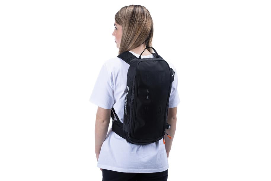 CUBE Rucksack PURE 12 CMPT black