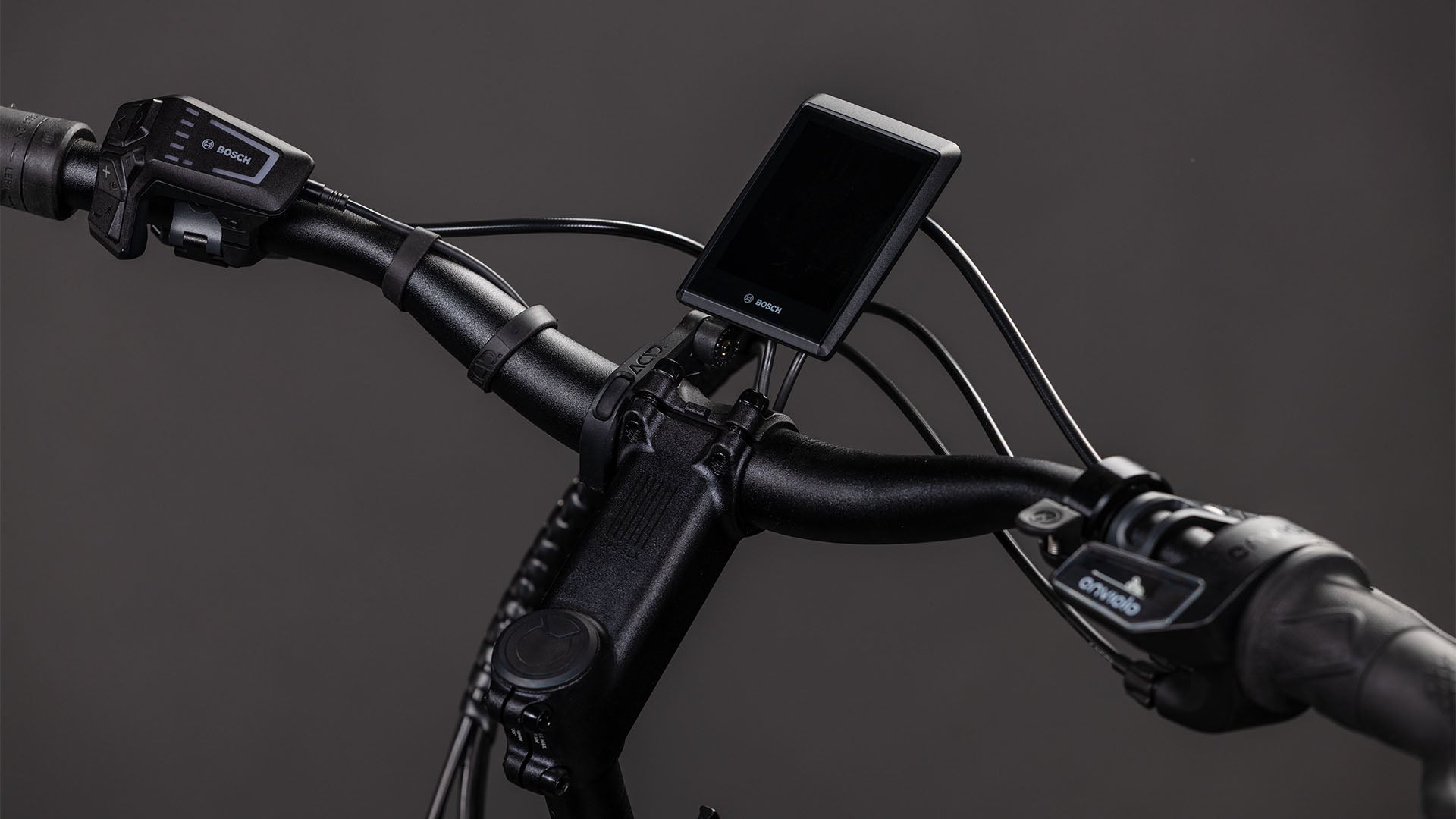 Produktbild: Cube Longtail Hybrid Comfort 800 haze´n´reflex, Detailaufnahme 03