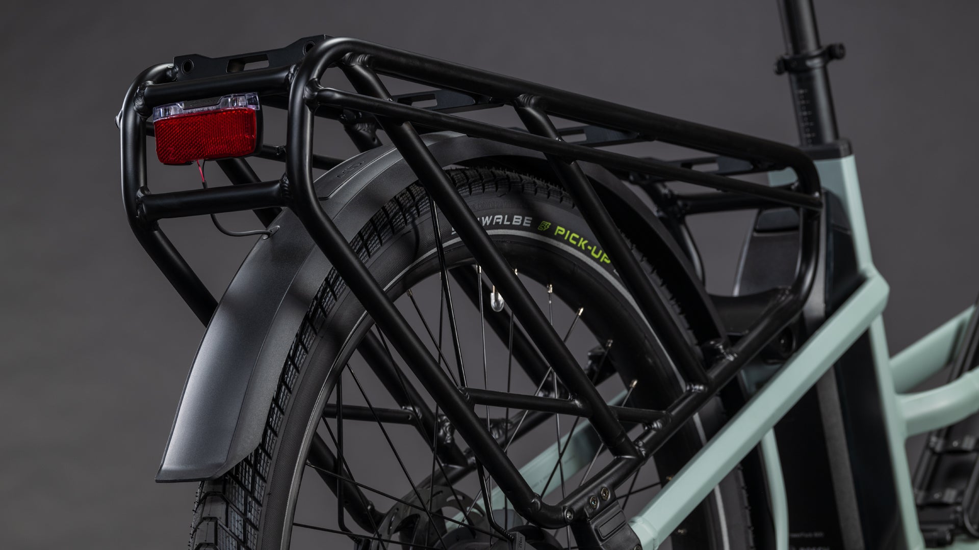 Produktbild: Cube Longtail Hybrid Comfort 800 mineralgrey´n´reflex, Detailaufnahme 05
