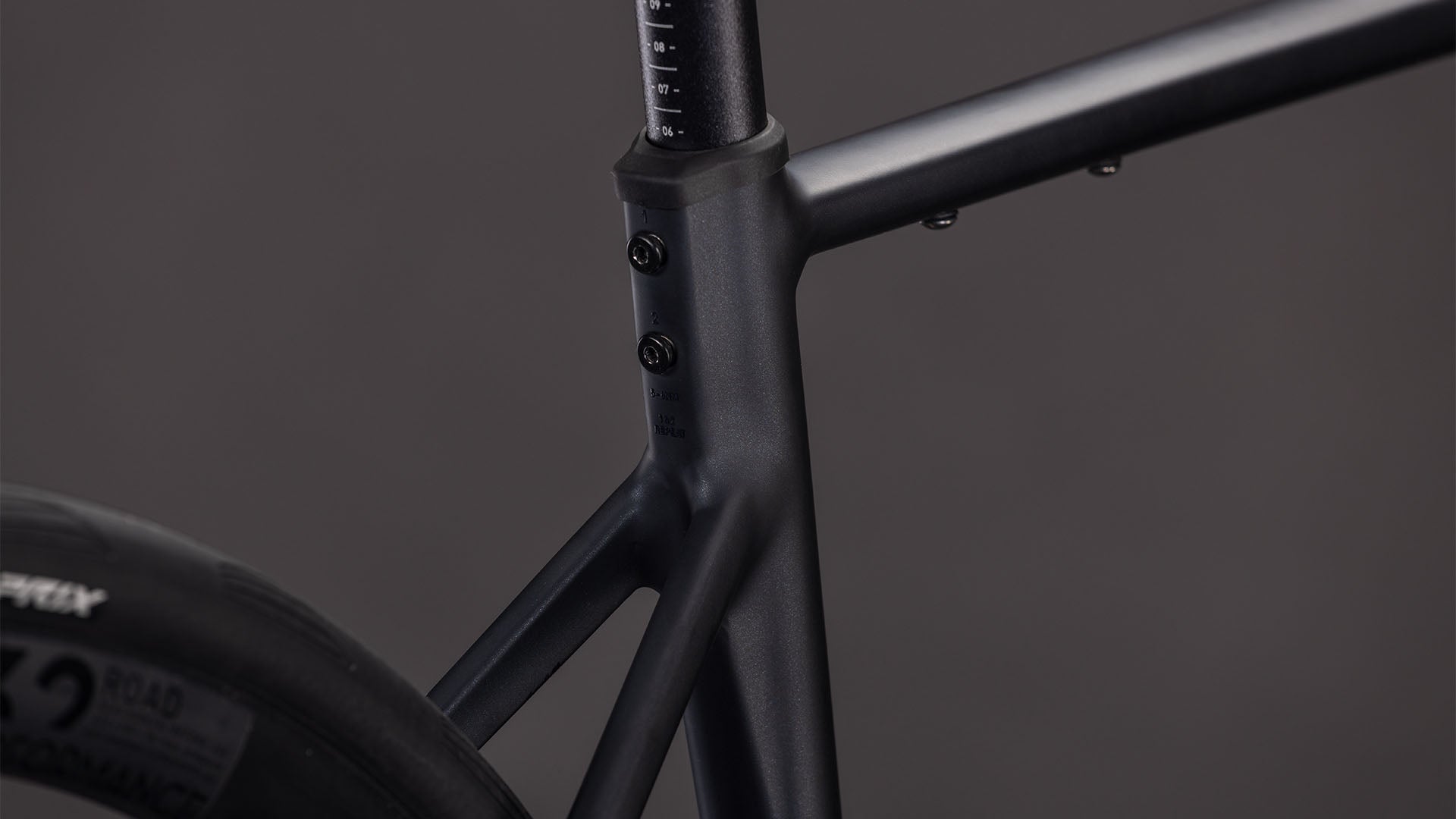 Produktbild: Cube Attain SLX coal´n´prism, Detailaufnahme 02
