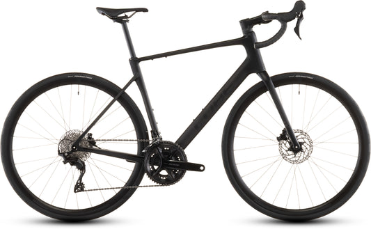 Cube Attain C:62 Race blackline 2026