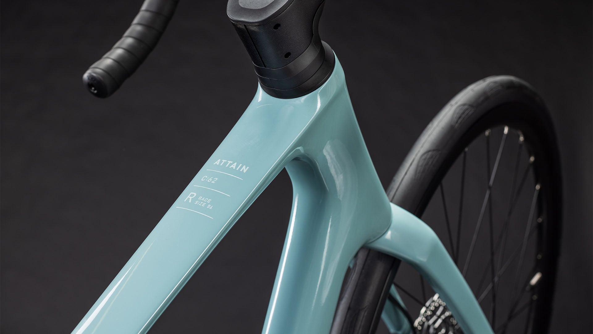 cube rennrad hellblau Cube Attain C:62 Race skylightblue´n´cyan 2026