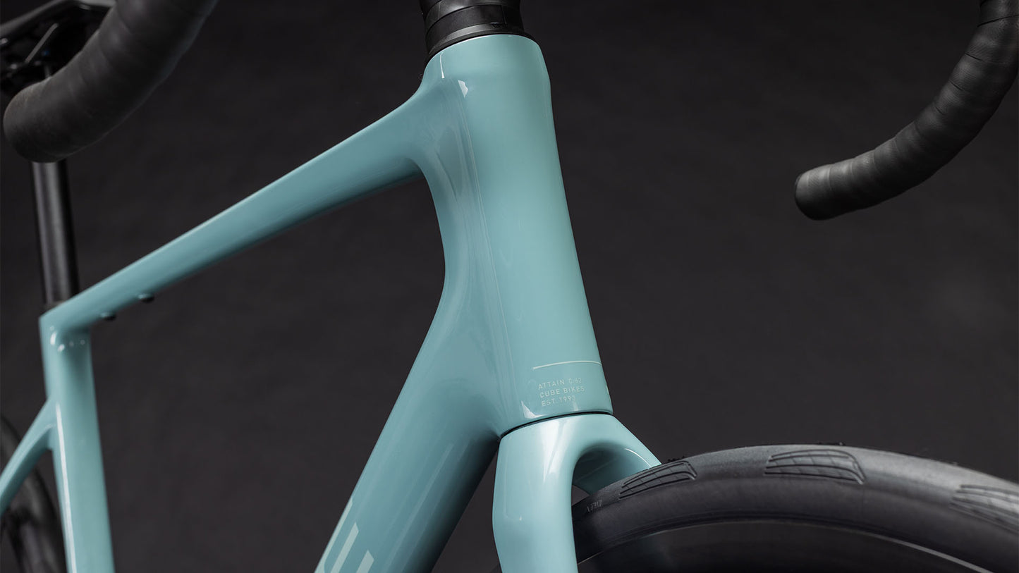 Cube Attain C:62 Race skylightblue´n´cyan 2026