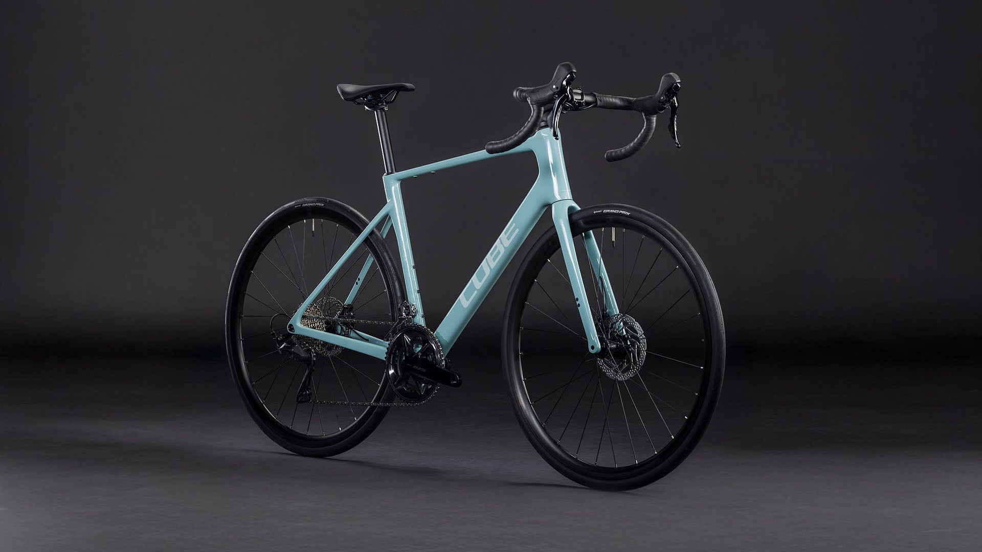 cube rennrad hellblau Cube Attain C:62 Race skylightblue´n´cyan 2026