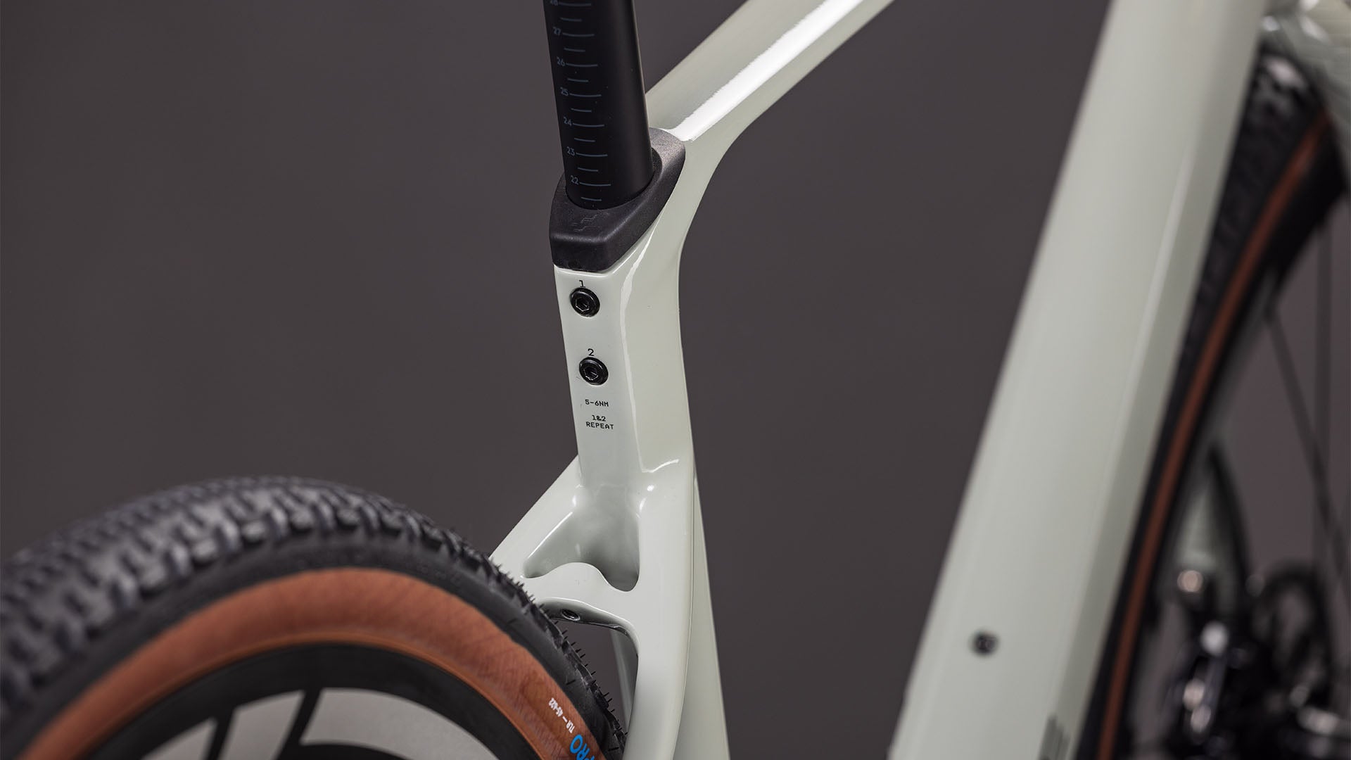 Produktbild: Cube Nuroad C:62 SLX reedbeige´n´chrome, Detailaufnahme 02