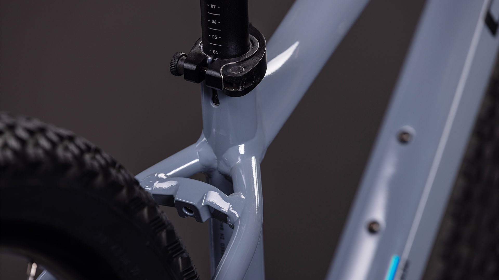 Produktbild: Cube Aim ONE smoke´n´black, Detailaufnahme 02
