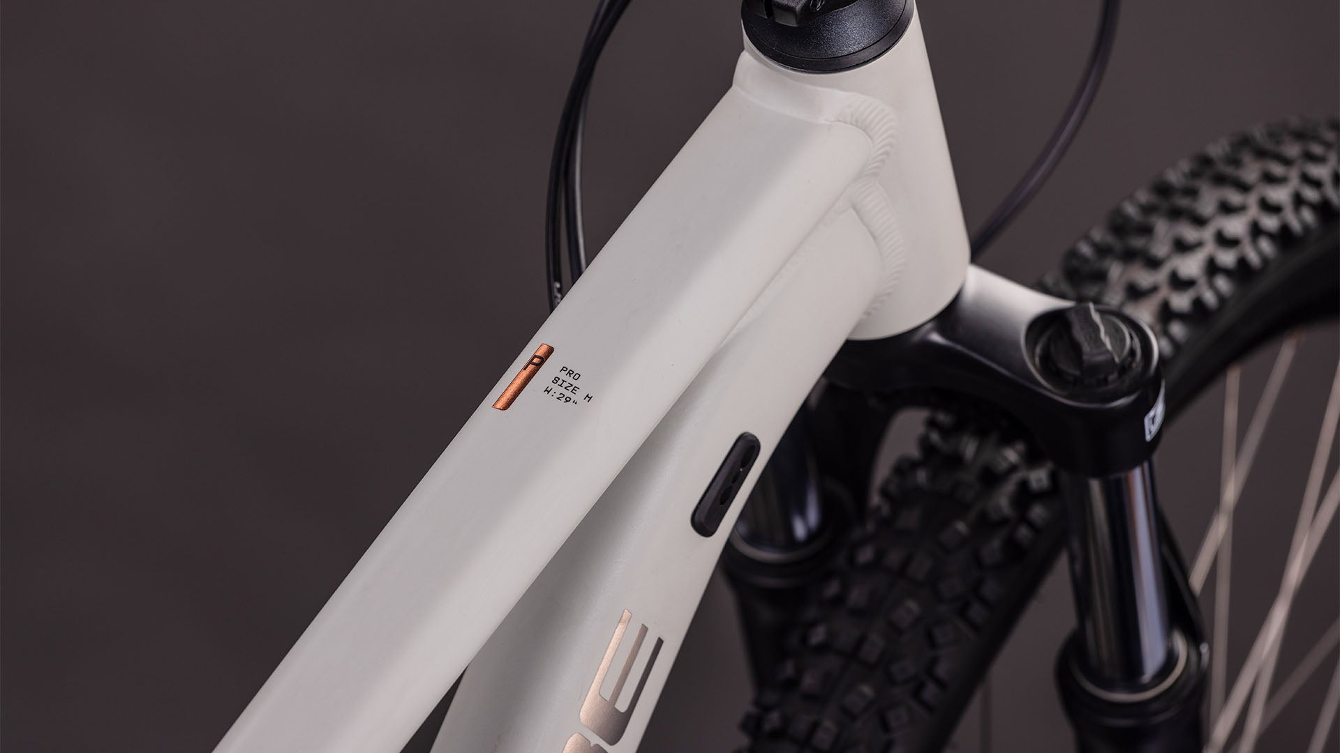 Produktbild: Cube Aim Pro greige´n´titan, Detailaufnahme 01