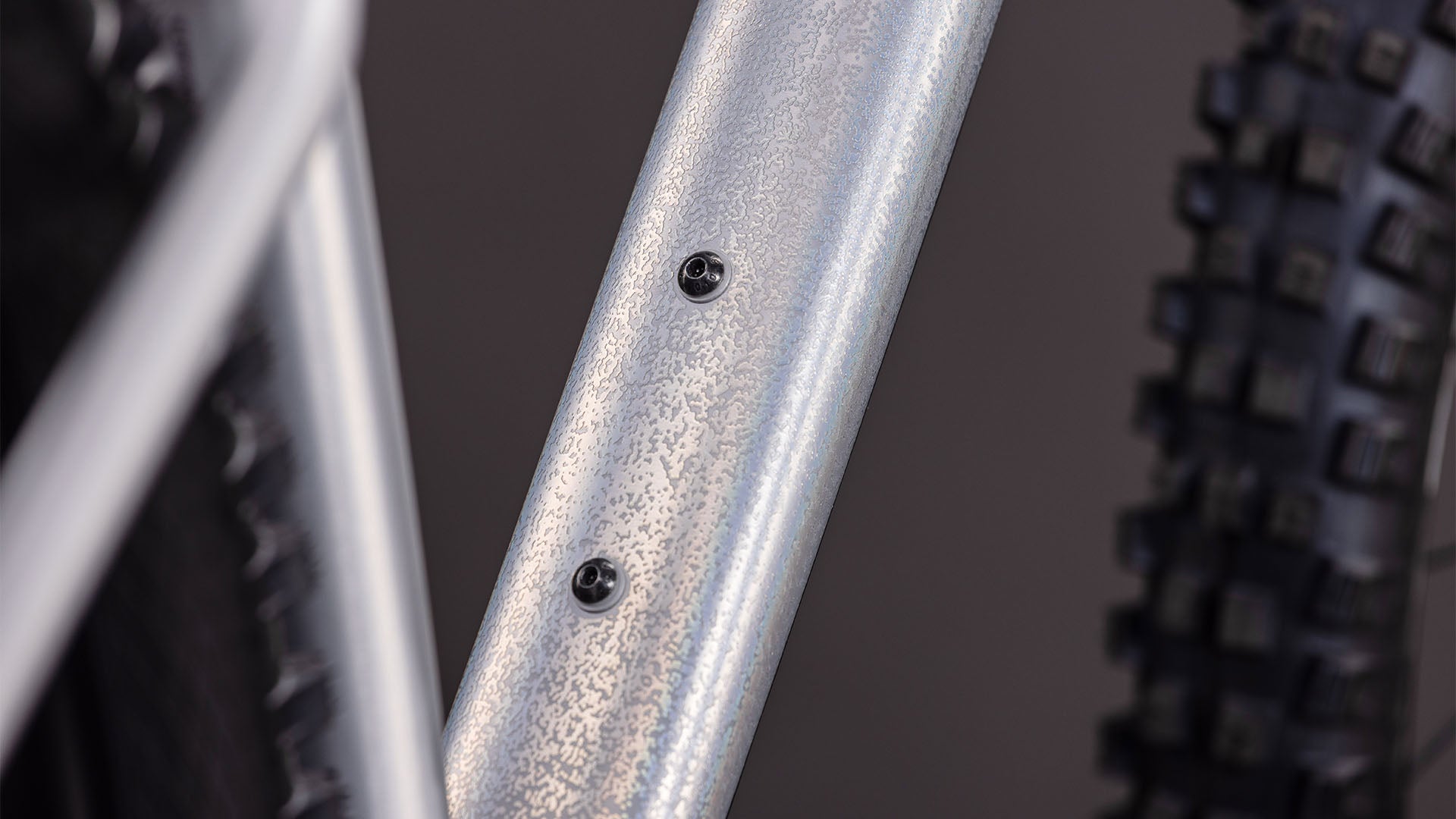 Produktbild: Cube Reaction TM ONE rawmetal´n´blue, Detailaufnahme 02
