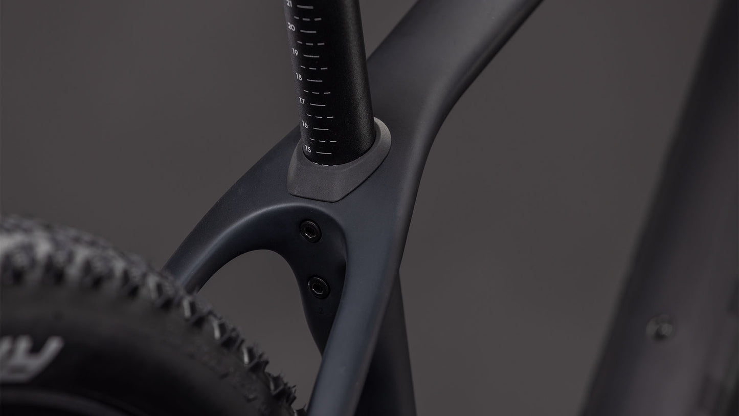 Cube Reaction C:62 Pro blackline 2026