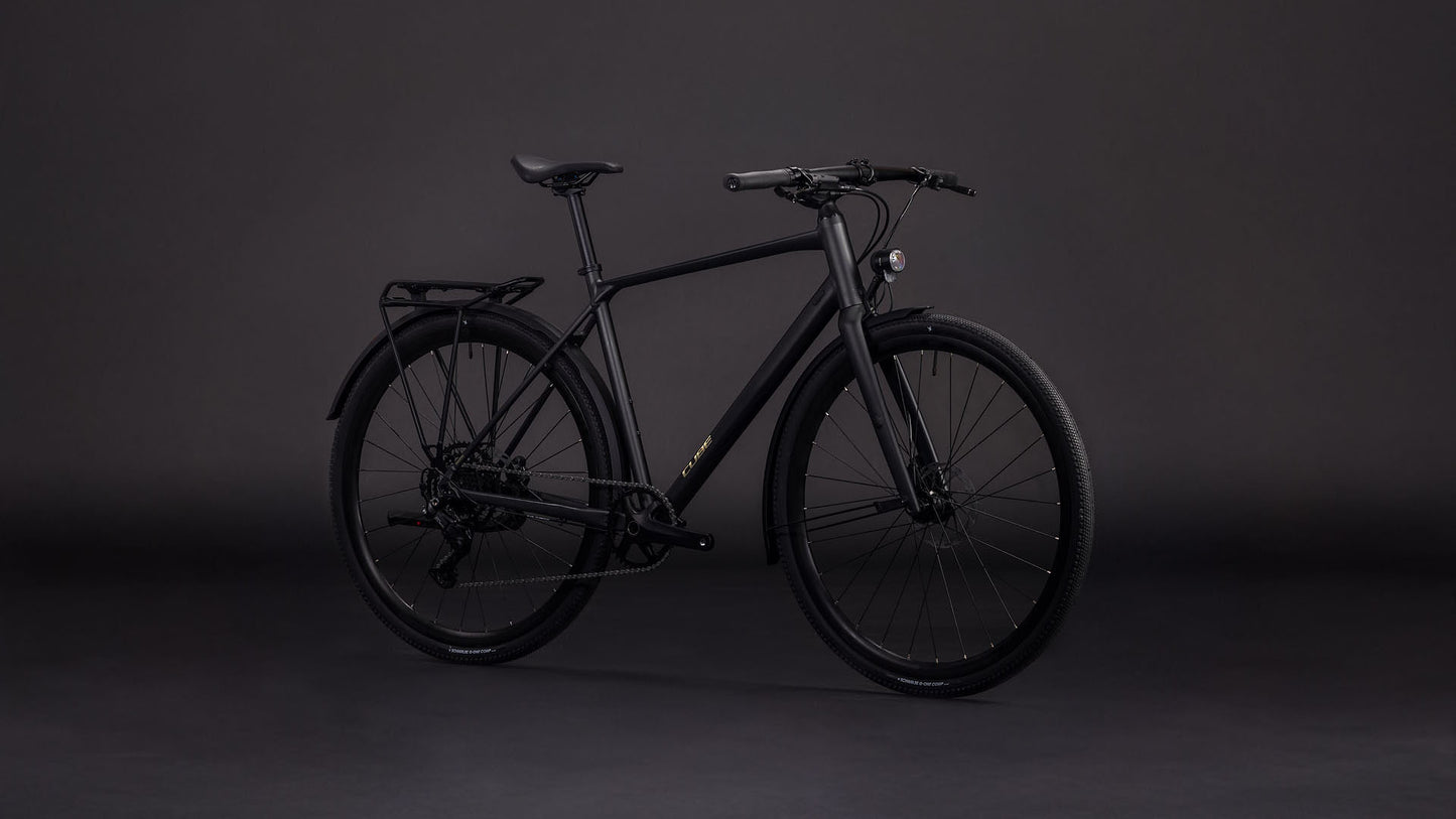 Produktbild: Cube Nulane Pro FE grey´n´chrome, Schrägansicht (schwarzer Hintergrund)