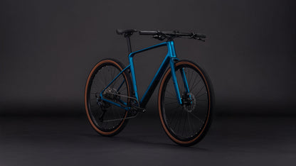 Produktbild: Cube Nulane C:62 SLX electricblue´n´blue, Schrägansicht (schwarzer Hintergrund)