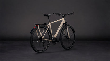 Produktbild: Cube Kathmandu ONE oatgrey´n´grey, Schrägansicht (schwarzer Hintergrund)
