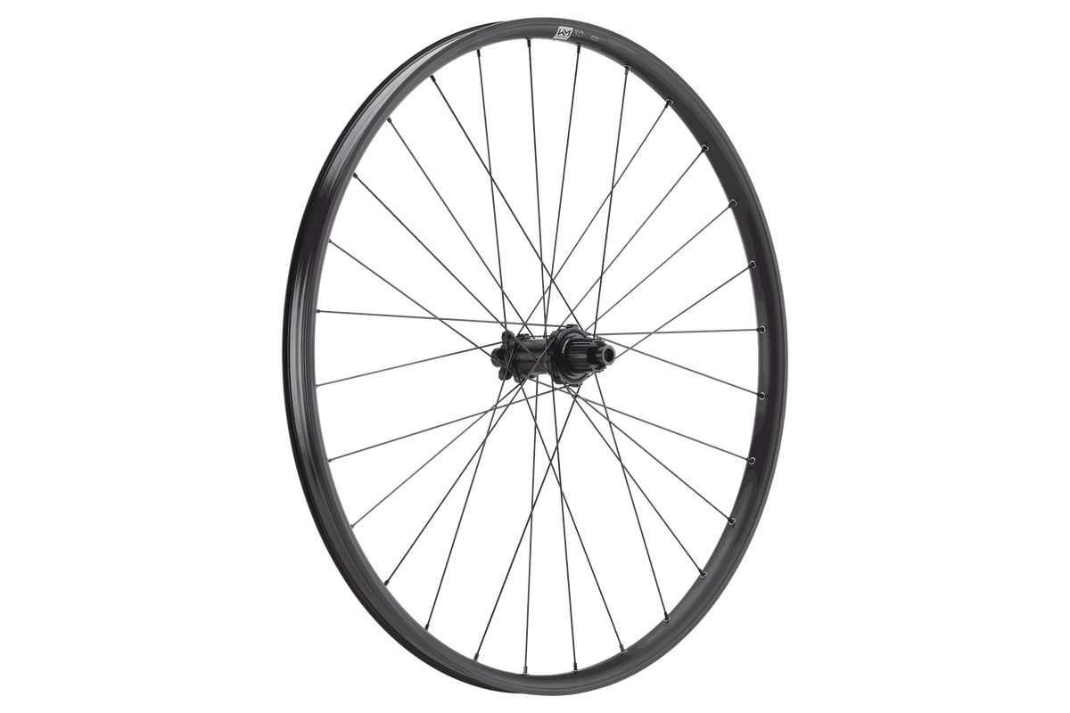 NEWMEN Wheel Performance 30 base 27,5" 28h FADE SP 6B 12x148 XD