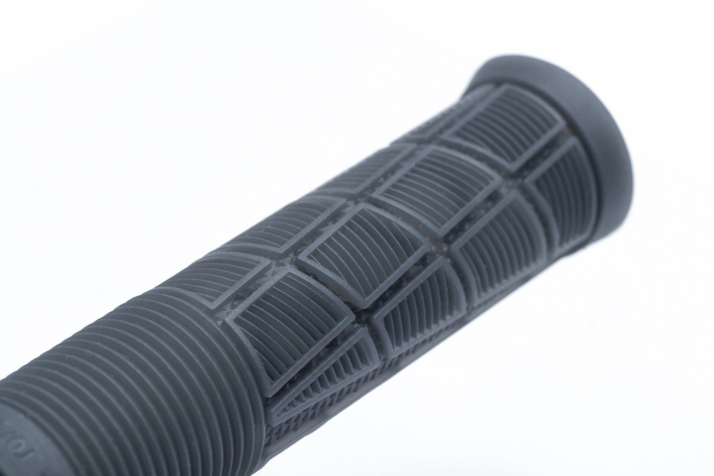 ACID Griffe DISRUPT in translucent black – Detailansicht 3