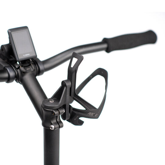 Flaschenhalter am Vorbau befestigt