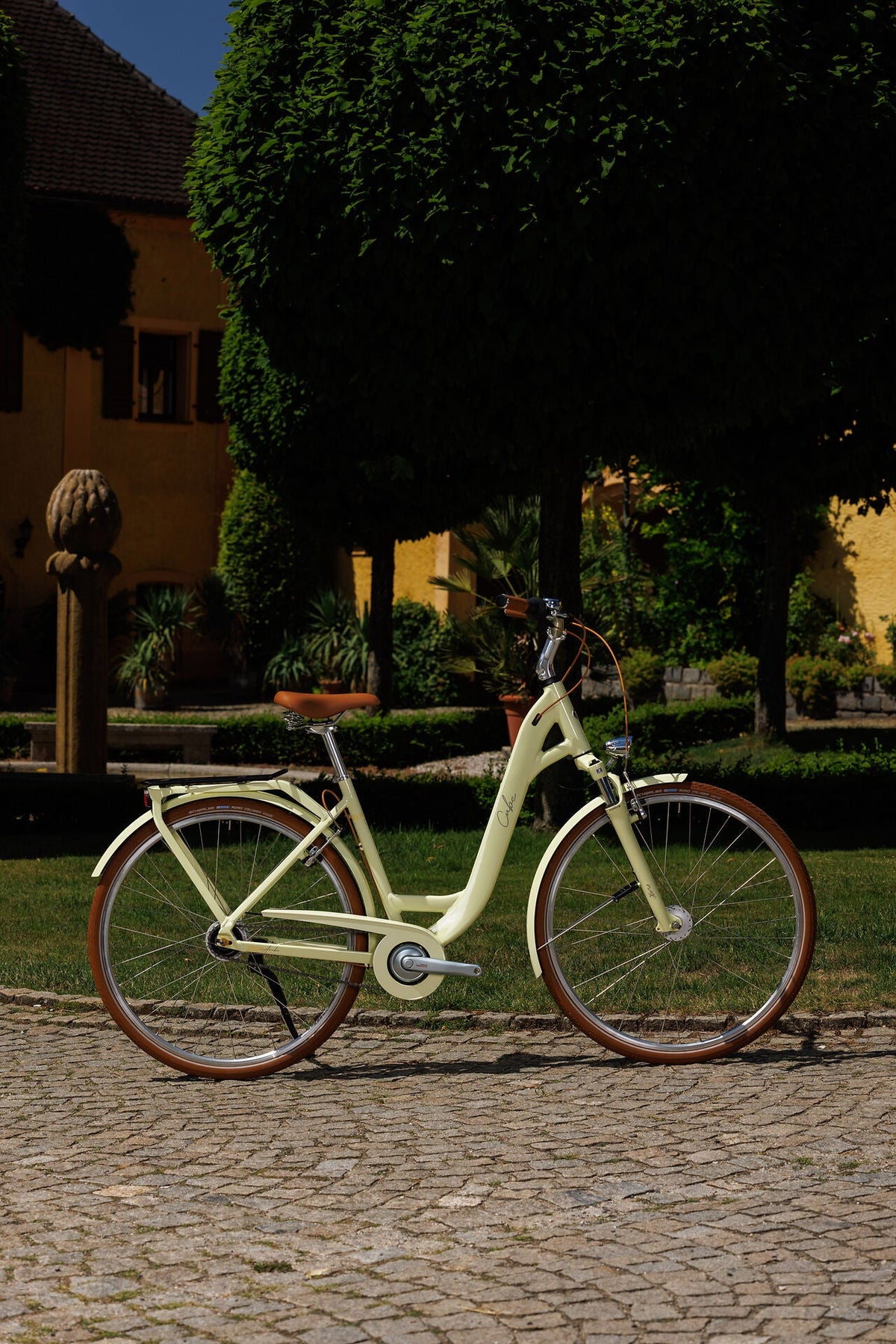 Cube Aruba sunnyday´n´brown Easy Entry 2027 – Trekkingrad – Seitenansicht 2