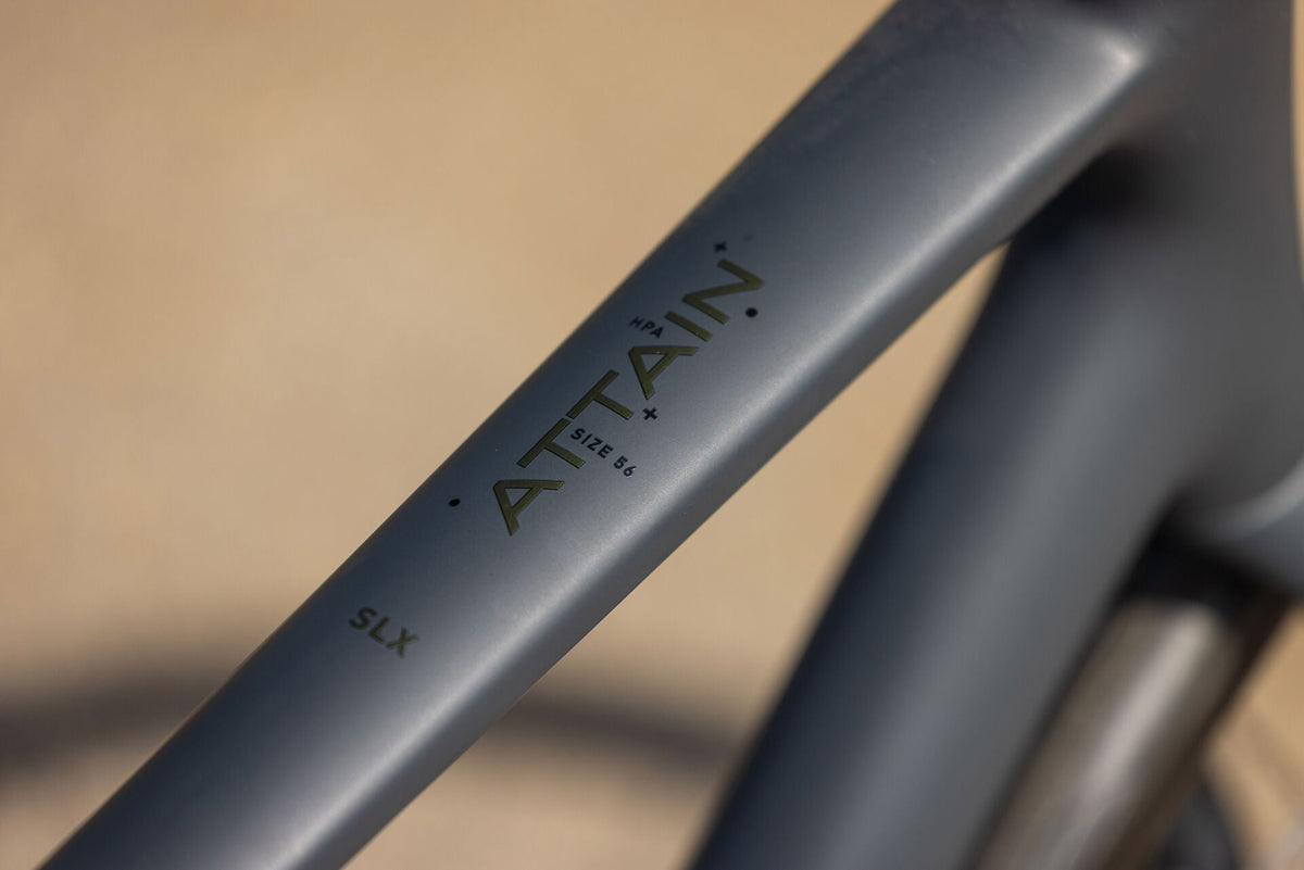 Cube Attain SLX black´n´chrome 2027 – Rennrad – Detailansicht 3