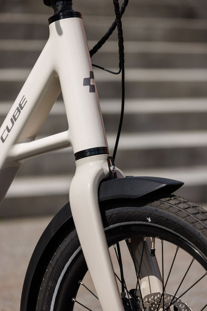 Cube Compact Hybrid 540 cotton´n´reflex 2027 – E-Citybike – Detailansicht 2