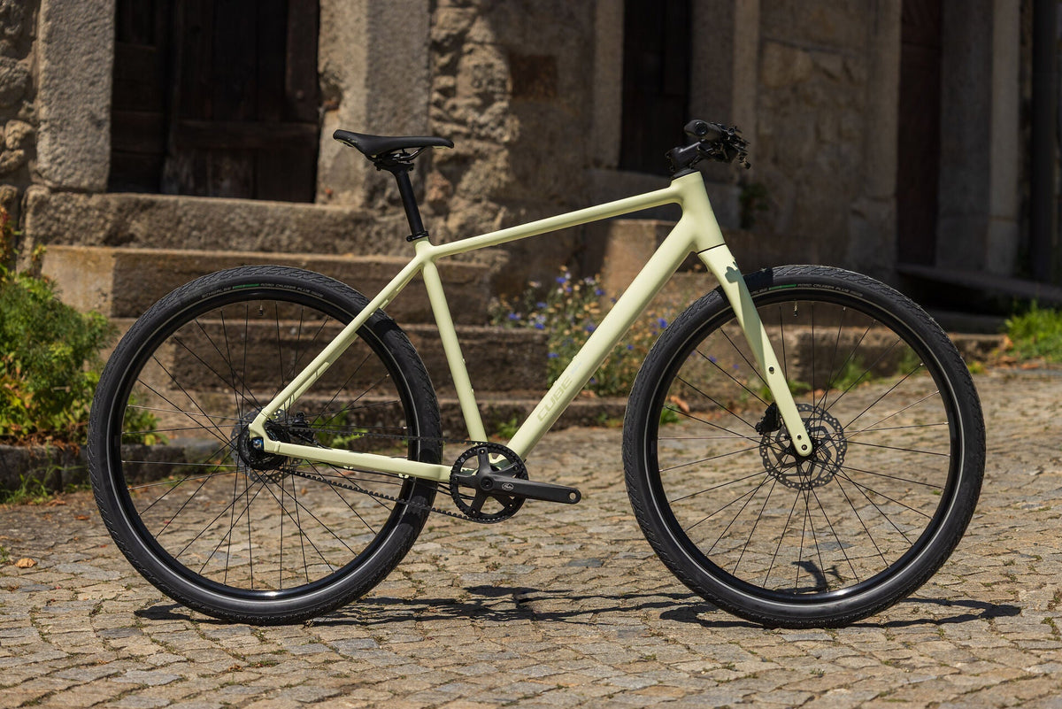 Cube Editor Pro mellowyellow´n´lilac 2027 – Citybike – Seitenansicht 1