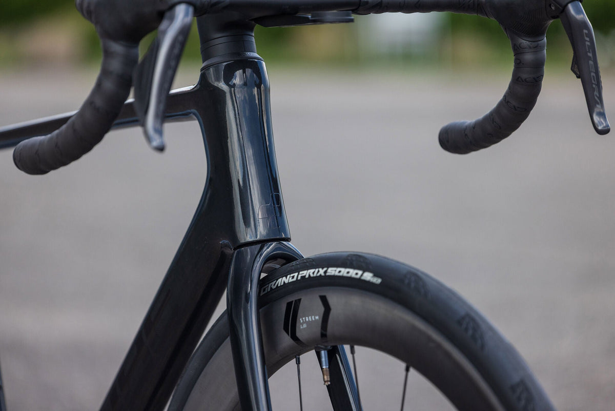 Cube Litening AIR C:68X Race blackpearl´n´black 2027 – Rennrad – Detailansicht 8