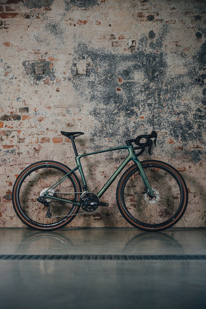 Cube Nuroad C:62 Race jungali´n´black 2027 – Gravelbike – Seitenansicht 2