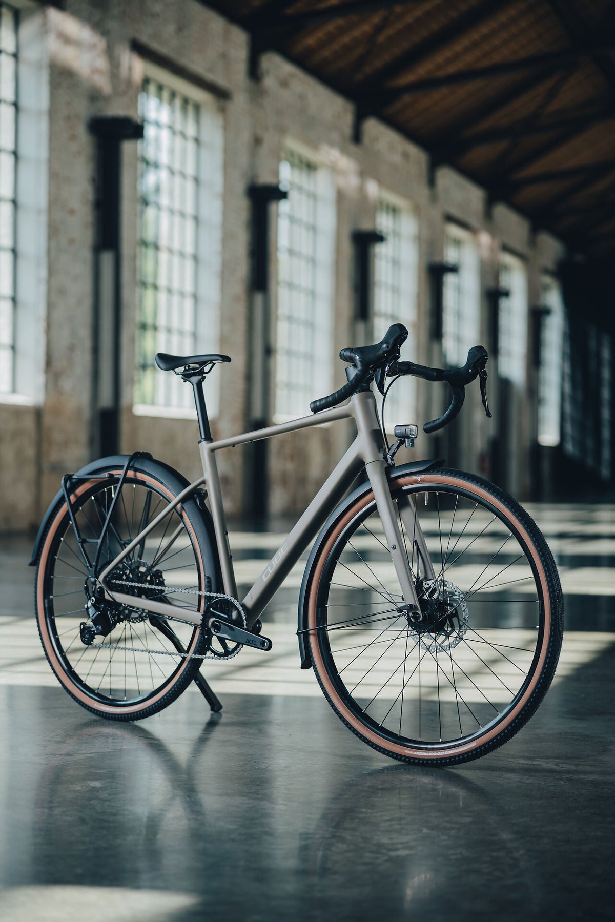 Cube Nuroad ONE FE wood´n´grey 2027 – Gravelbike – Seitenansicht 4