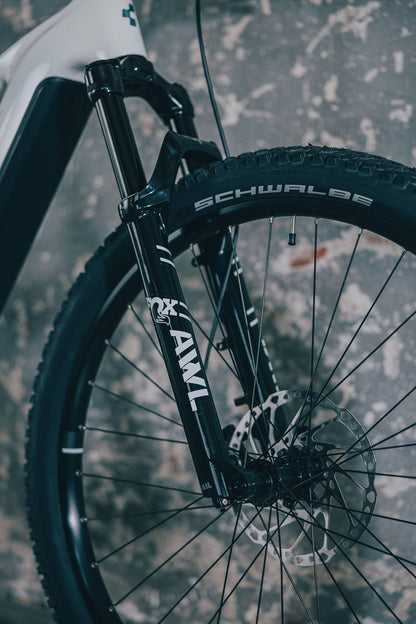 Cube Reaction Hybrid Race 800 snow´n´black 2027 – E-Mountainbike Hardtail – Detailansicht 12