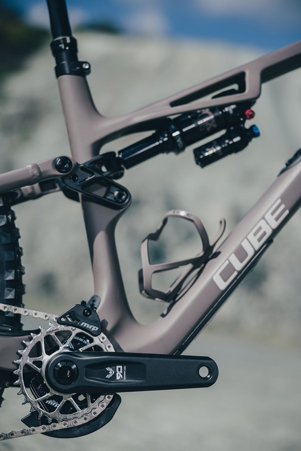 Cube Stereo HPC TM cedar´n´grey 2027 – Mountainbike Fully – Detailansicht 2