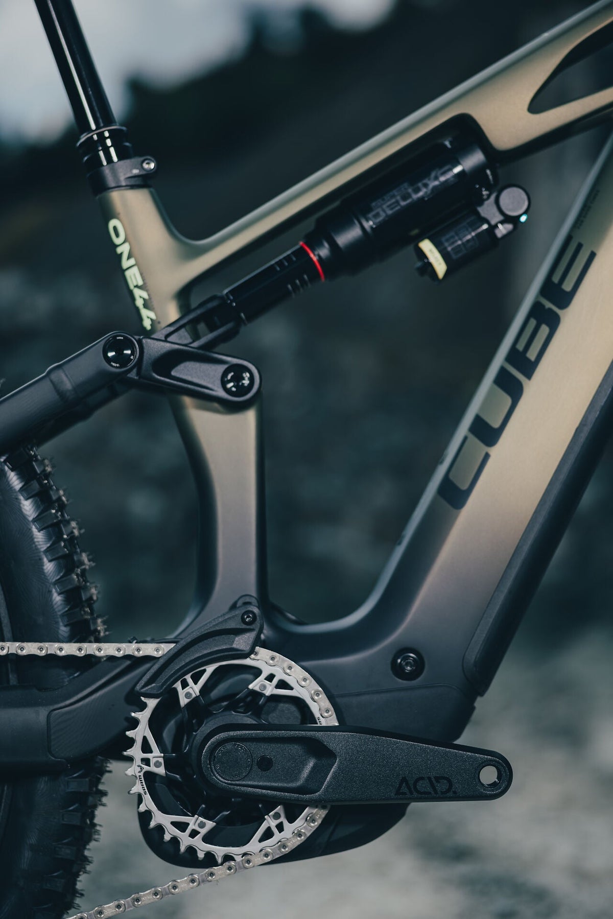 Cube Stereo Hybrid ONE44 HPC TM 800 reedgreen´n´gills 2027 – E-Mountainbike Fully – Detailansicht 5