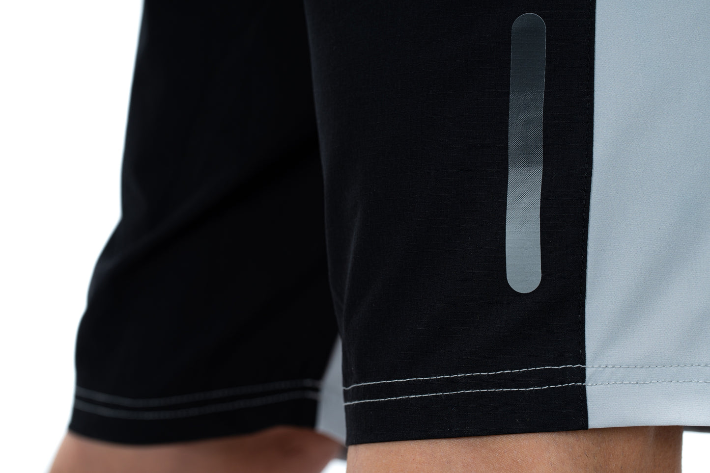 CUBE TEAMLINE Baggy Shorts grey´n´black S